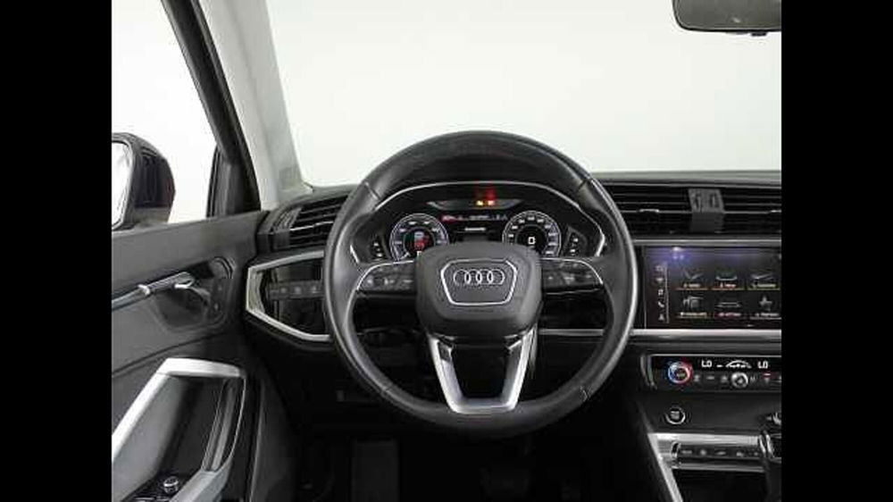 Audi Q3 Sportback usata a Palermo (10)