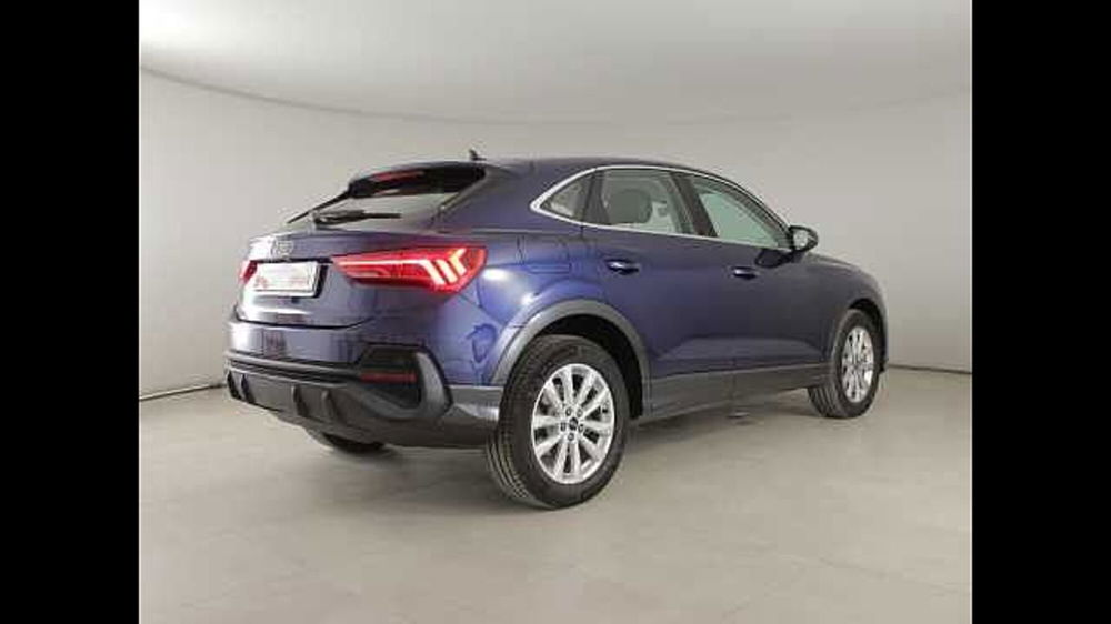 Audi Q3 Sportback usata a Palermo (4)