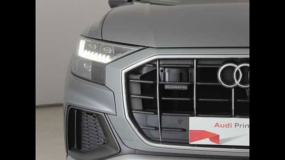 Audi Q8 usata a Palermo (8)