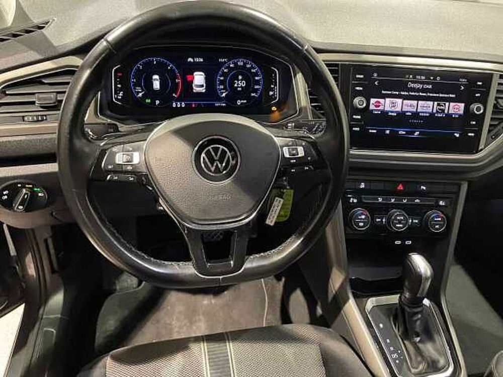 Volkswagen T-Roc usata a Genova (11)