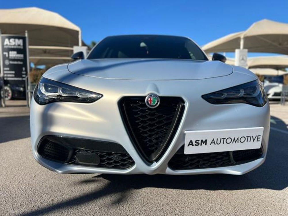 Alfa Romeo Stelvio usata a Napoli (2)