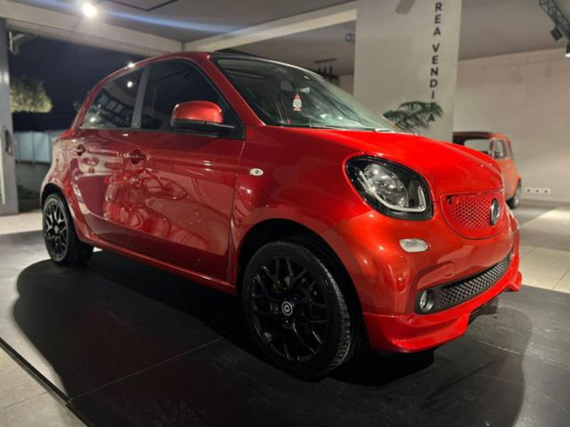 smart forfour forfour 70 1.0 Passion  del 2017 usata a Marigliano