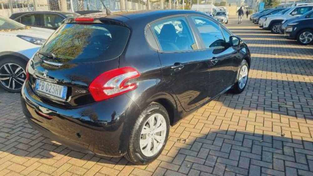 Peugeot 208 usata a Savona (9)