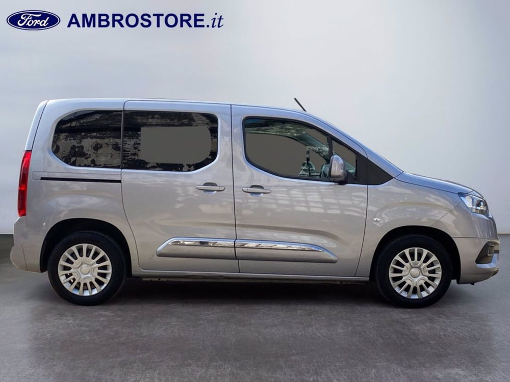 Toyota Proace City Verso usata a Milano (4)