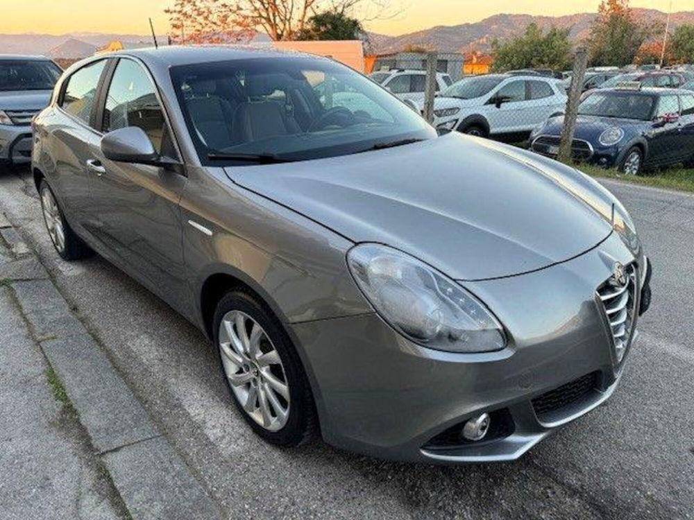 Alfa Romeo Giulietta usata a Pistoia (3)