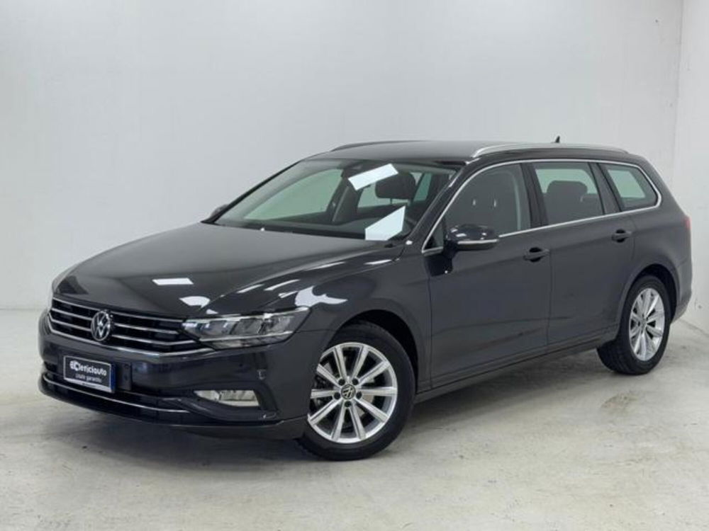 Volkswagen Passat Variant usata a Como