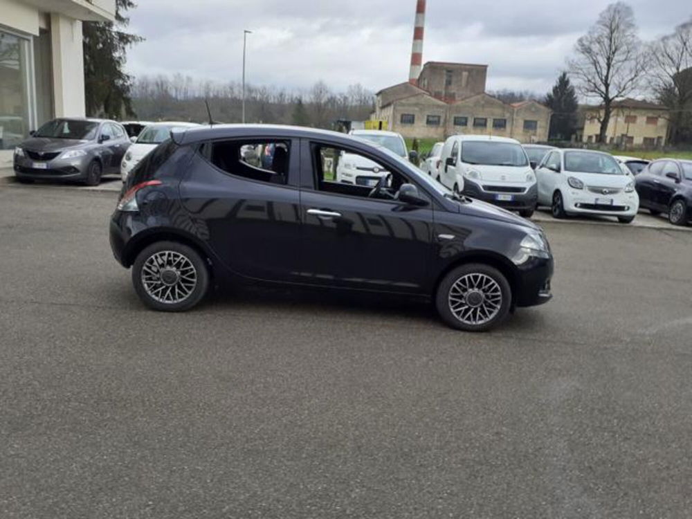 Lancia Ypsilon usata a Firenze (4)