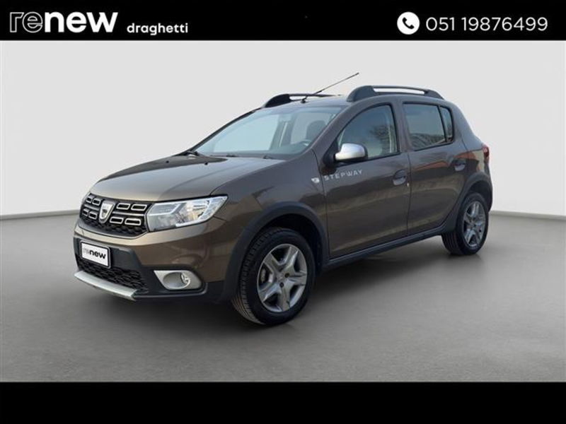 Dacia Sandero Stepway 0.9 TCe 90 CV Comfort  del 2018 usata a Bologna