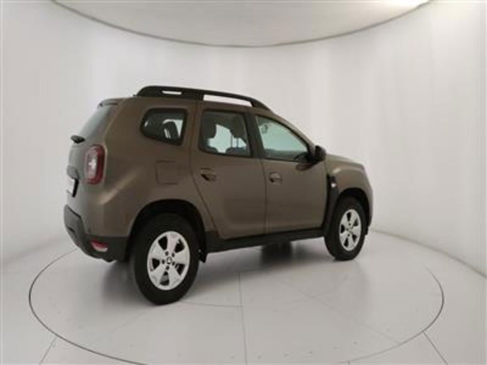 Dacia Duster usata a Bari (8)