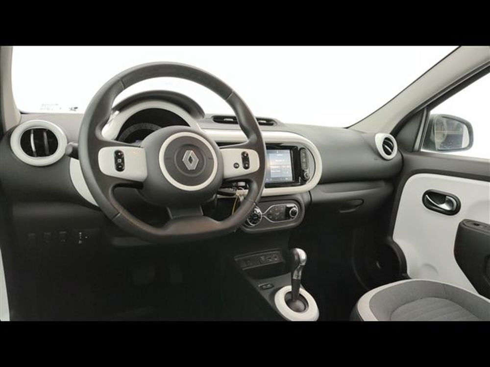 Renault Twingo usata a Milano (8)