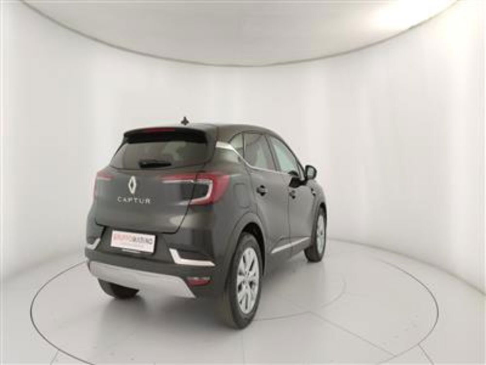 Renault Captur usata a Bari (7)