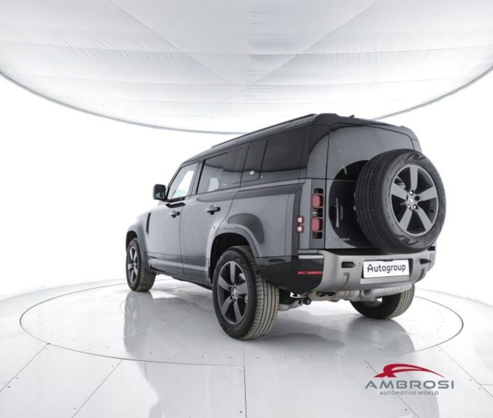 Land Rover Defender usata a Perugia (4)