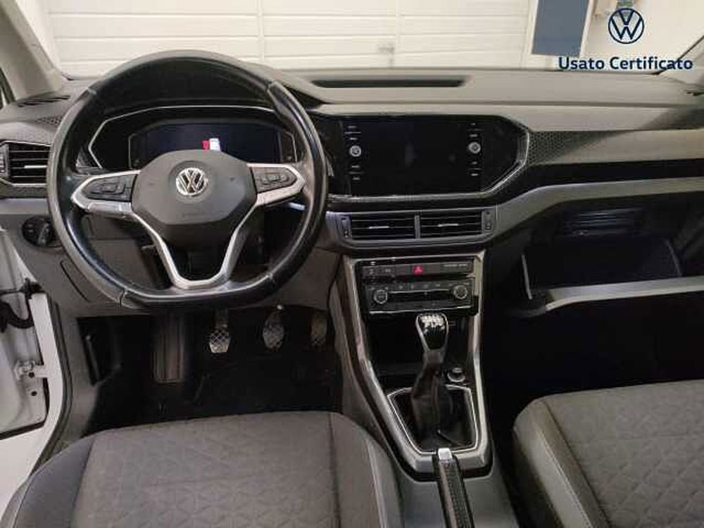 Volkswagen T-Cross usata a Varese (15)