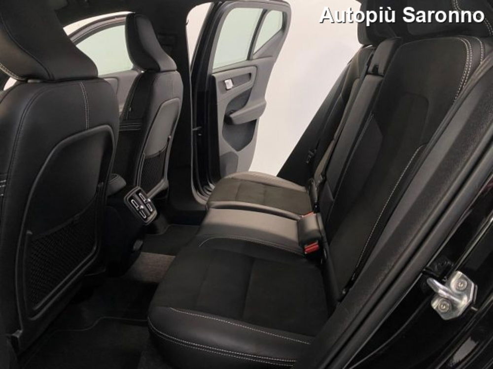 Volvo XC40 usata a Varese (13)