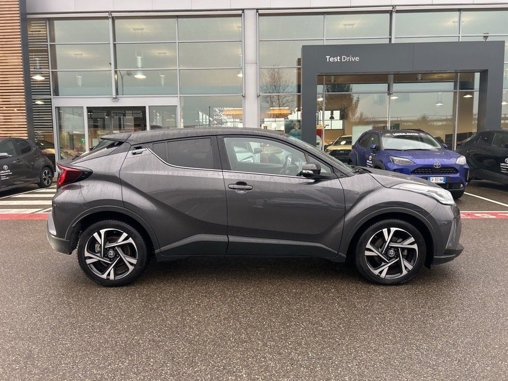 Toyota Toyota C-HR usata a Piacenza (8)