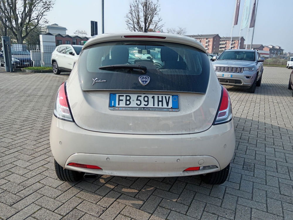 Lancia Ypsilon usata a Alessandria (6)