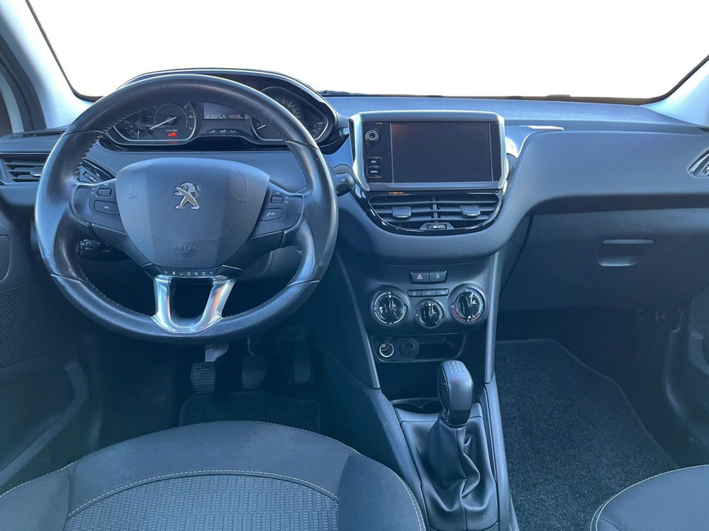 Peugeot 208 usata a Modena (10)