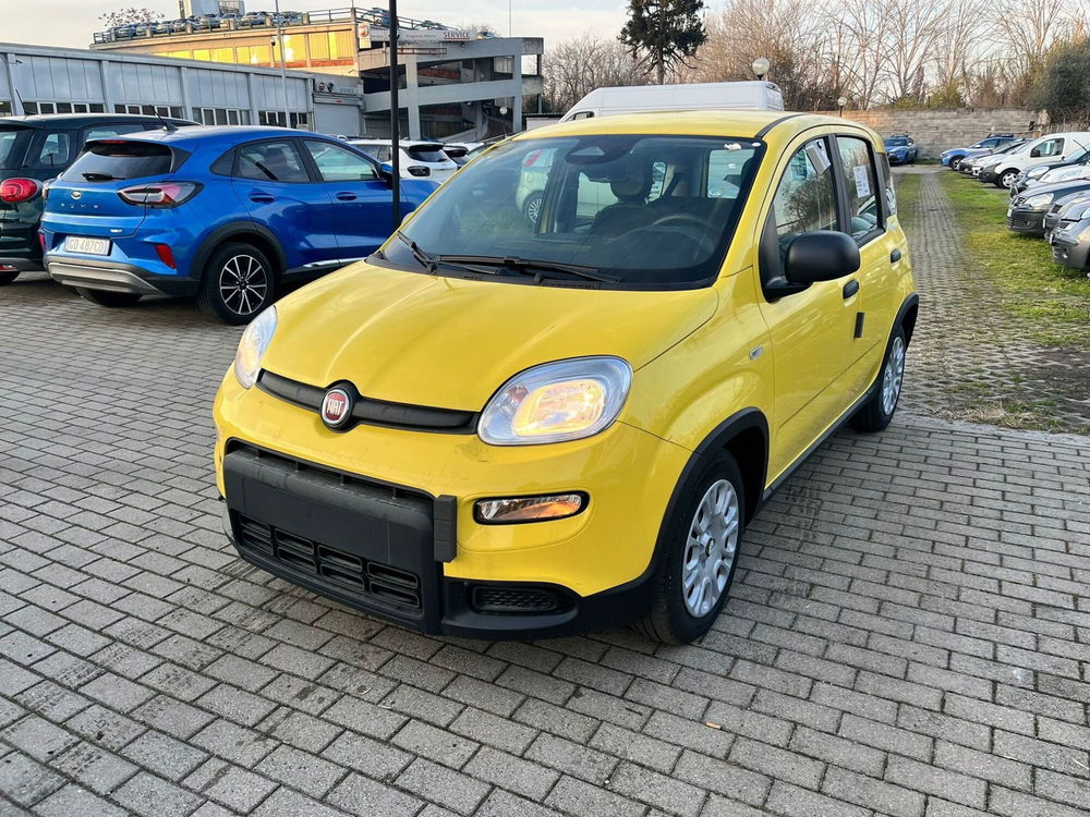 Fiat Panda Cross nuova a Milano