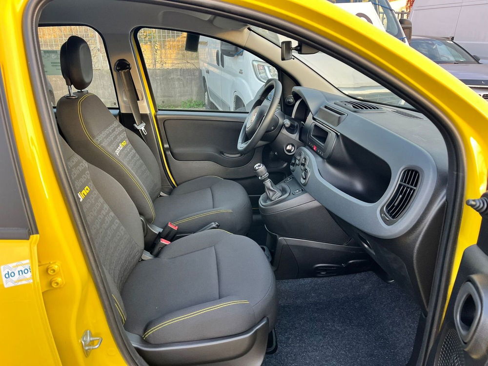 Fiat Panda Cross nuova a Milano (14)