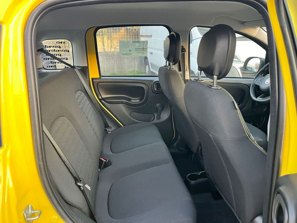 Fiat Panda Cross nuova a Milano (16)