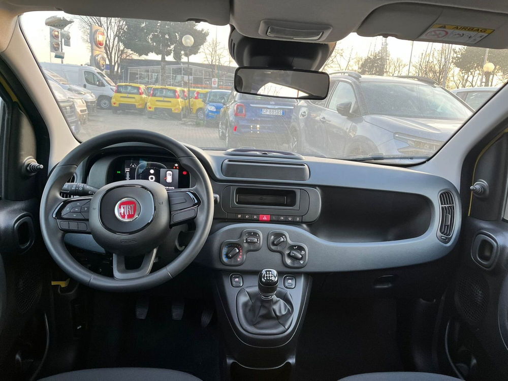 Fiat Panda Cross nuova a Milano (17)