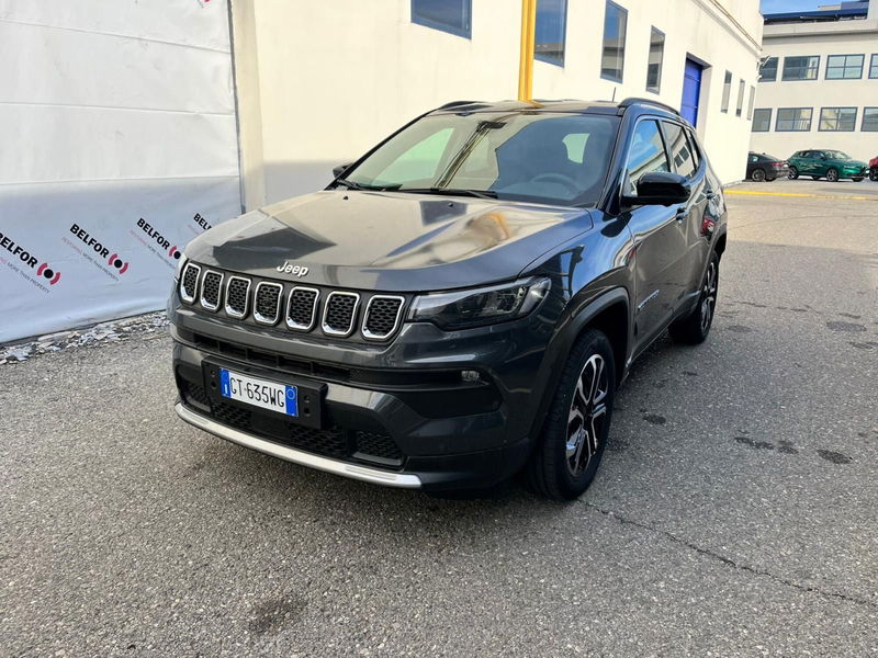 Jeep Compass 1.5 Turbo T4 130CV MHEV 2WD Limited  del 2024 usata a Milano