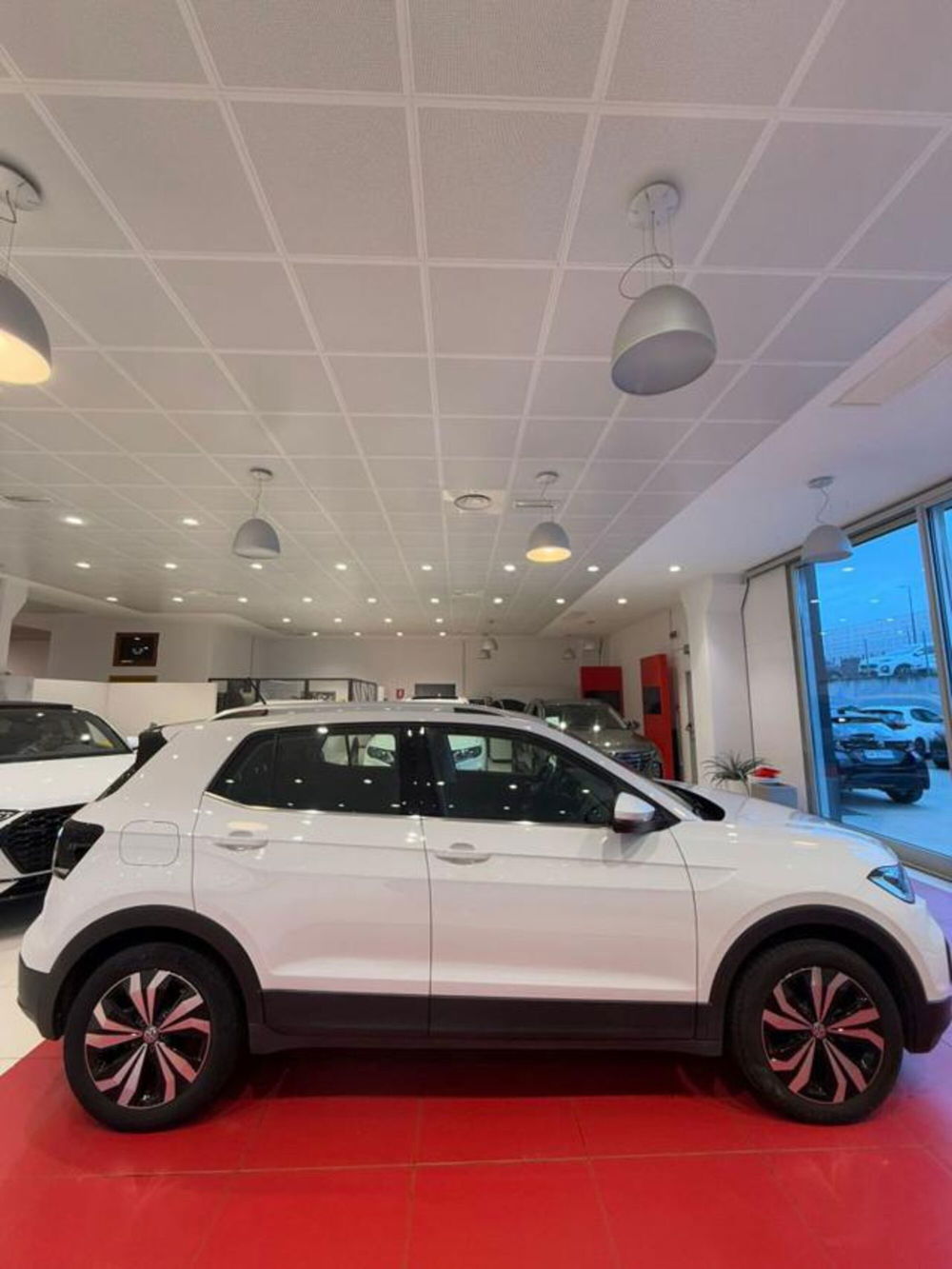 Volkswagen T-Cross usata a Sassari (4)