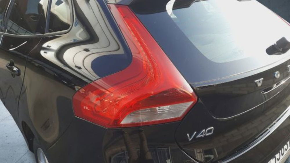 Volvo V40 usata a Verona (6)