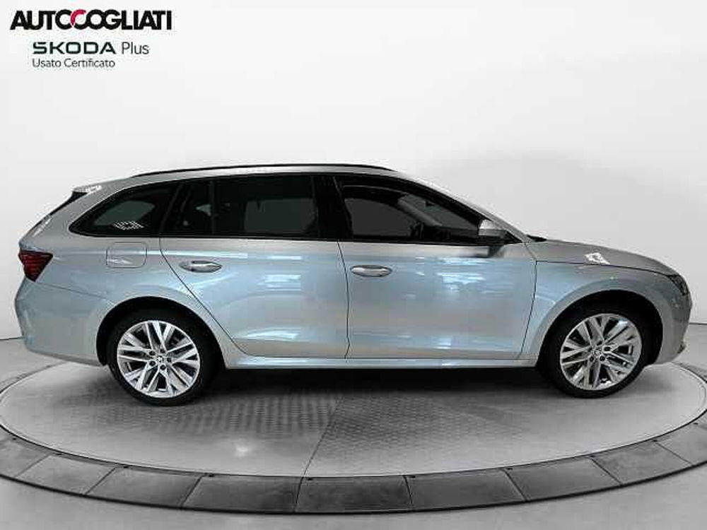 Skoda Octavia Station Wagon nuova a Lecco (4)