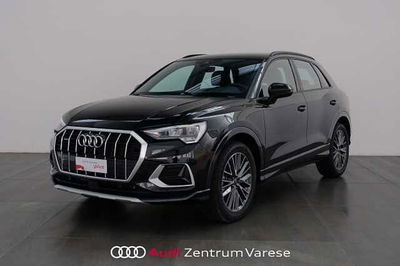 Audi Q3 40 2.0 tfsi Business Advanced quattro s-tronic del 2024 usata a Varese