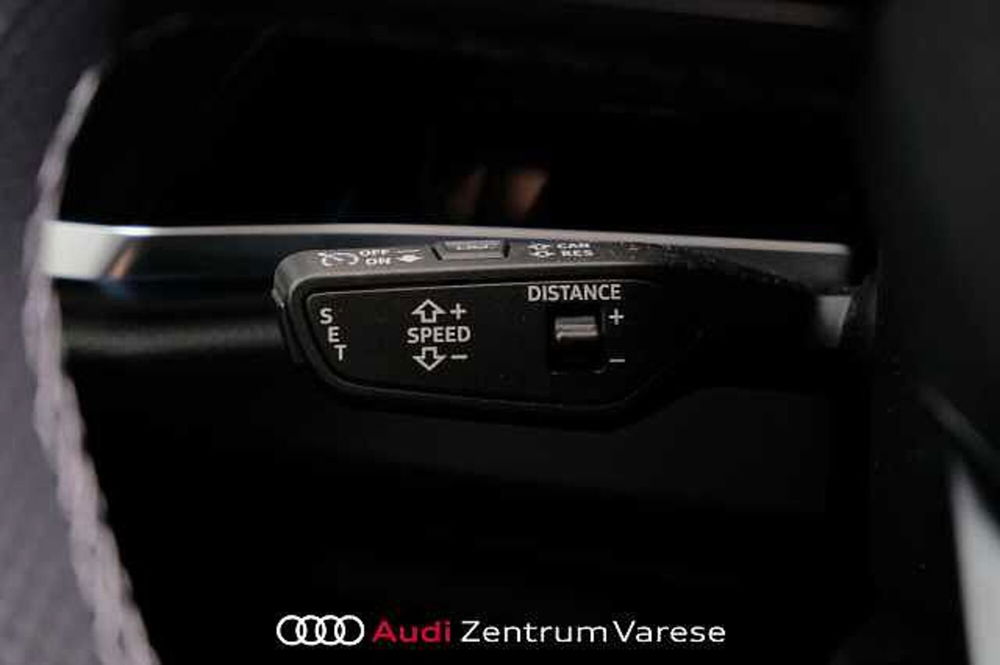 Audi Q3 Sportback usata a Varese (11)