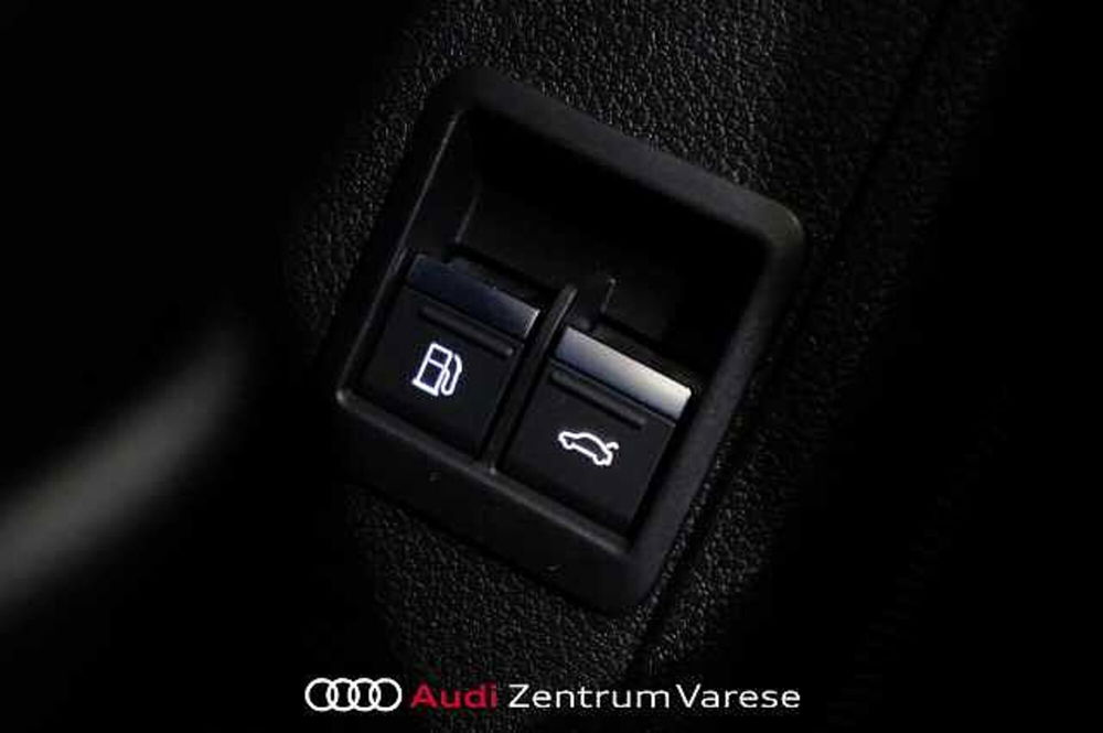 Audi Q3 Sportback usata a Varese (15)