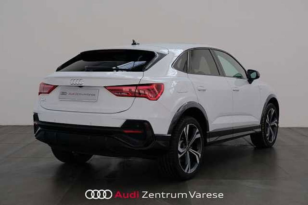 Audi Q3 Sportback usata a Varese (4)