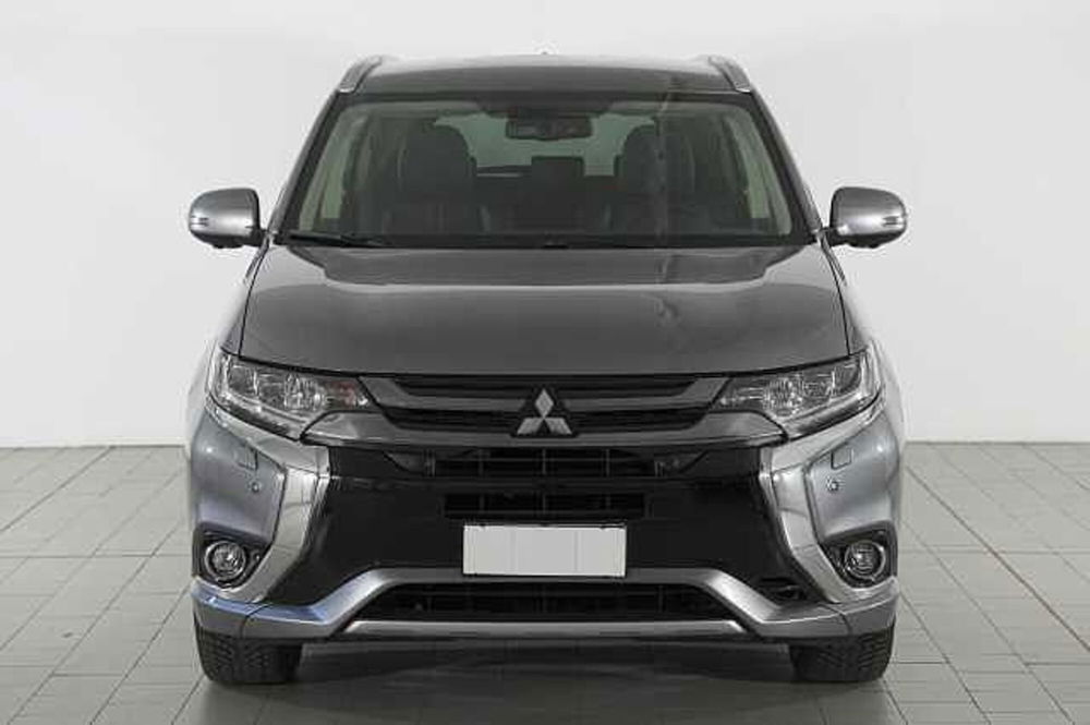 Mitsubishi Outlander usata a Como (3)