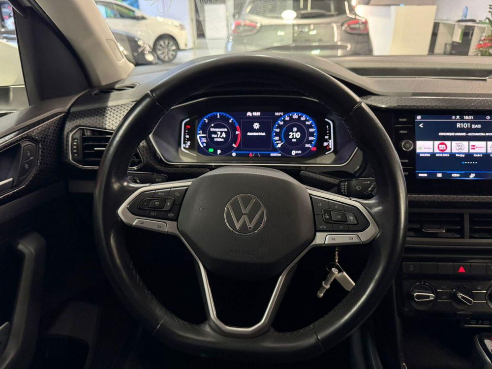 Volkswagen T-Cross usata a Lecce (16)