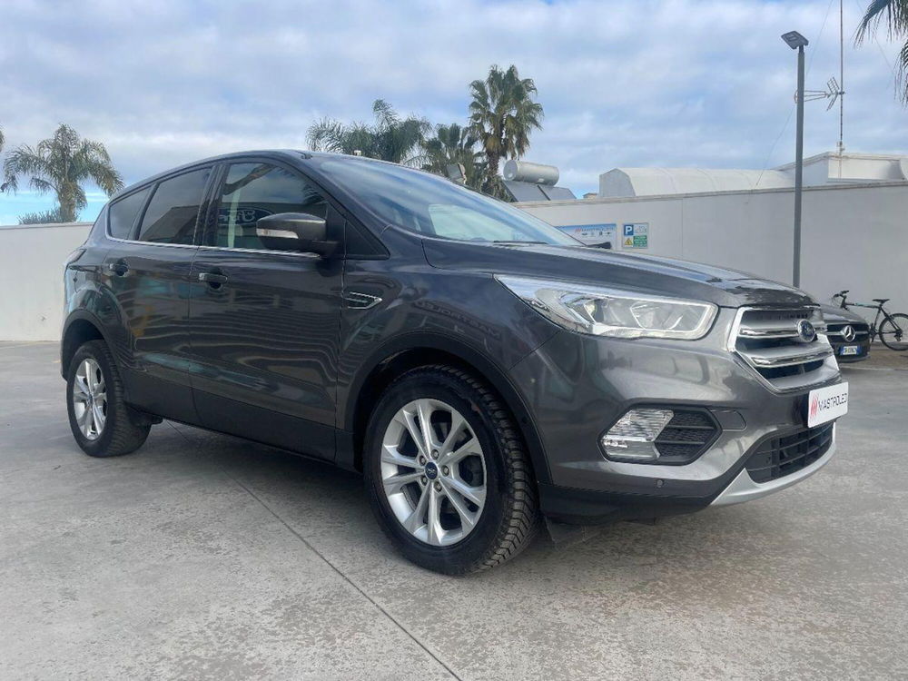 Ford Kuga usata a Lecce (9)