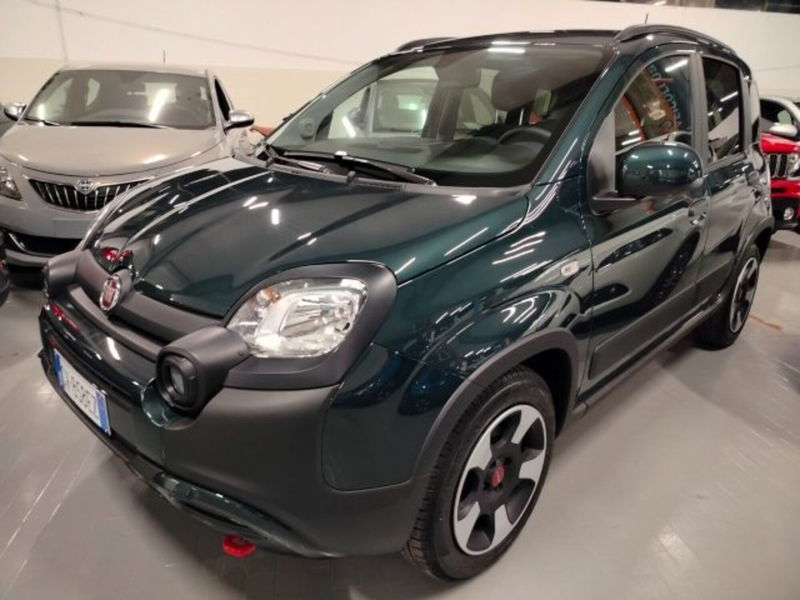 Fiat Panda Cross 1.0 firefly hybrid Cross s&amp;s 70cv 5p.ti del 2024 usata a Cesena