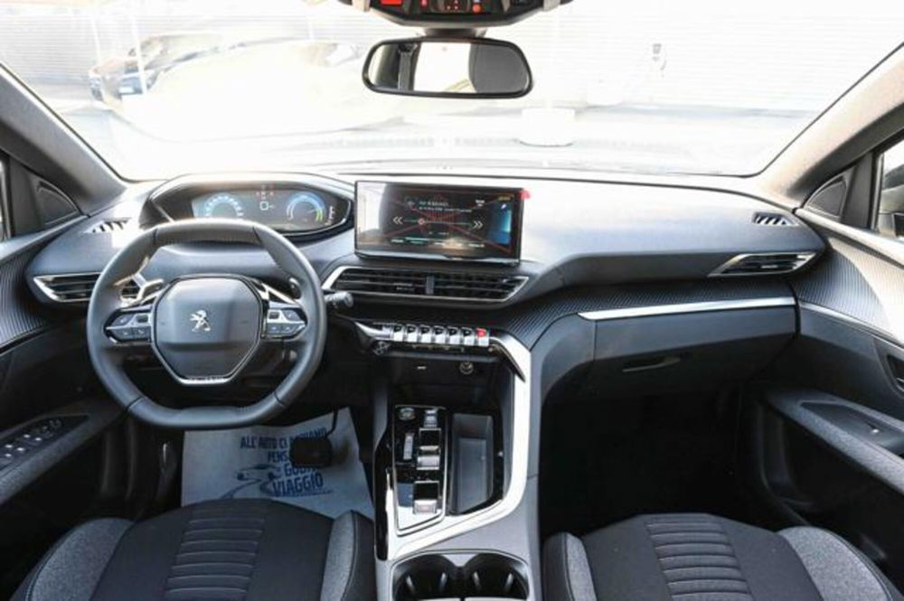 Peugeot 3008 nuova a Torino (11)