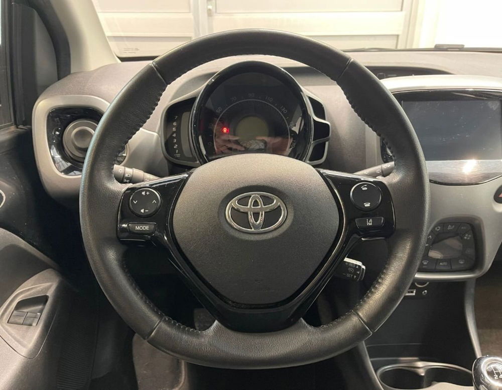 Toyota Aygo usata a Ferrara (9)