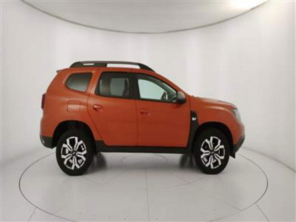 Dacia Duster usata a Bari (9)