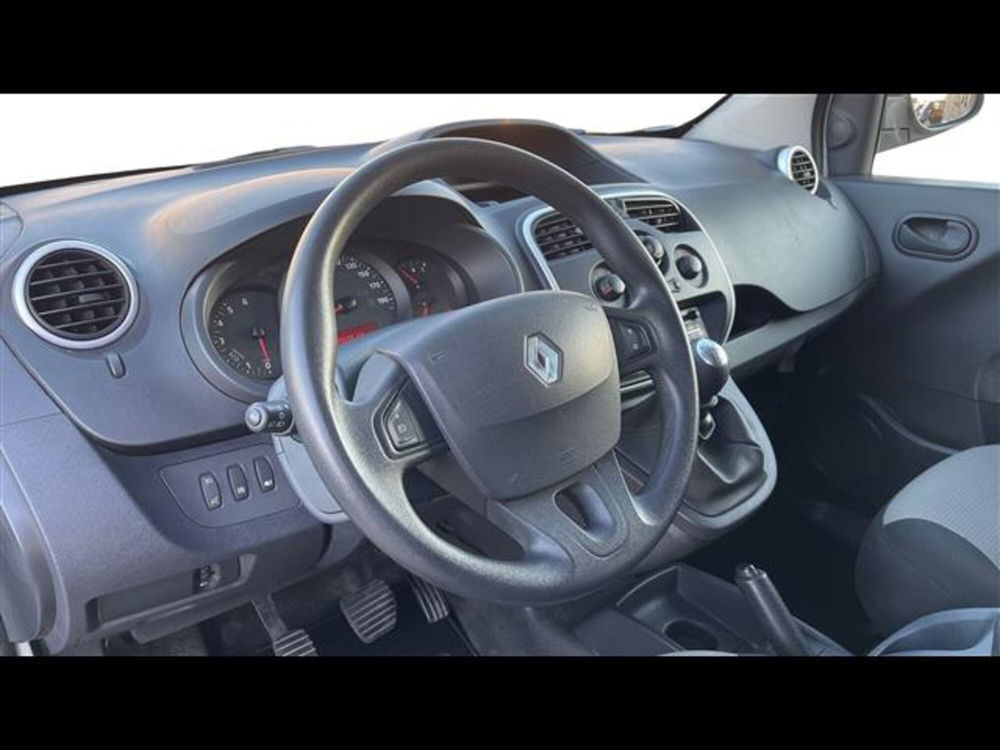 Renault Kangoo usata a Lecce (7)