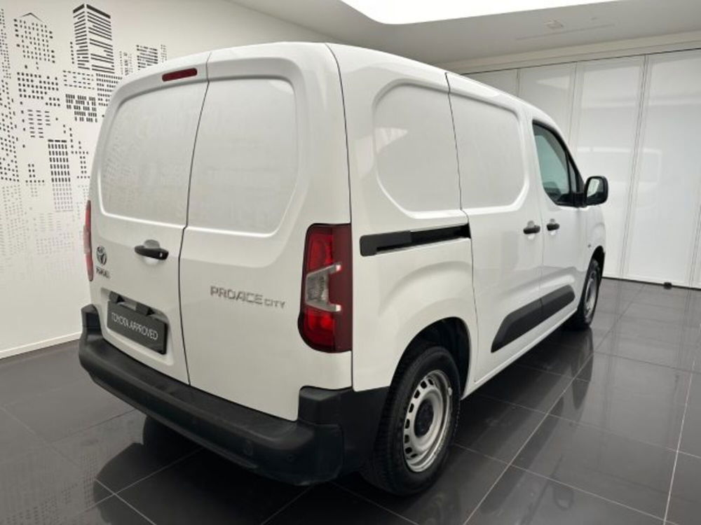 Toyota Proace City usata a Cuneo (3)