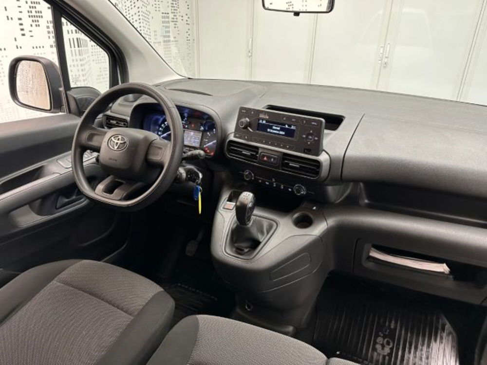 Toyota Proace City usata a Cuneo (9)