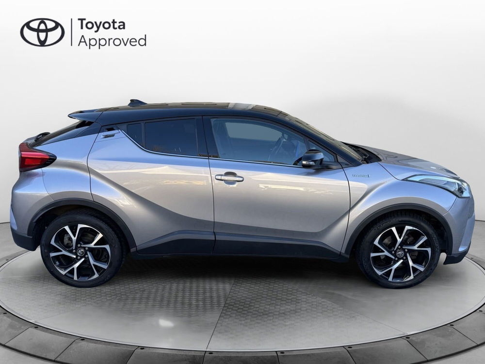 Toyota Toyota C-HR usata a Como (13)