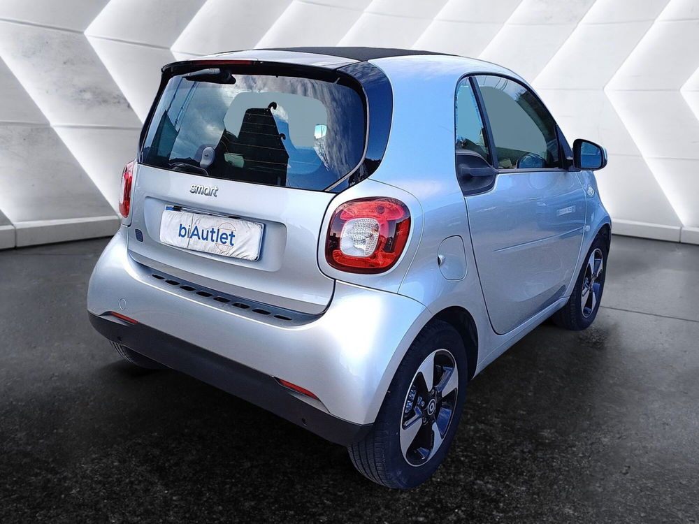 smart Fortwo usata a Genova (4)