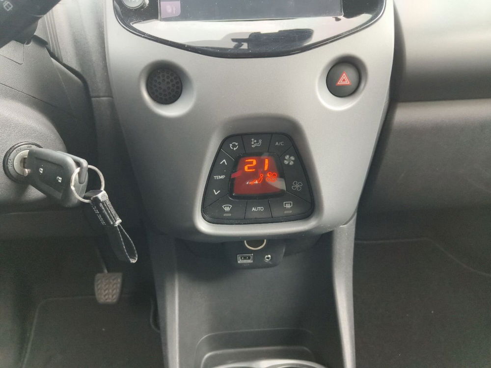 Toyota Aygo usata a Reggio Calabria (13)