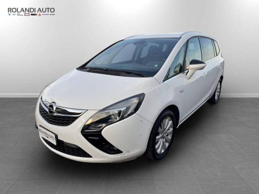 Opel Zafira Tourer usata a Alessandria