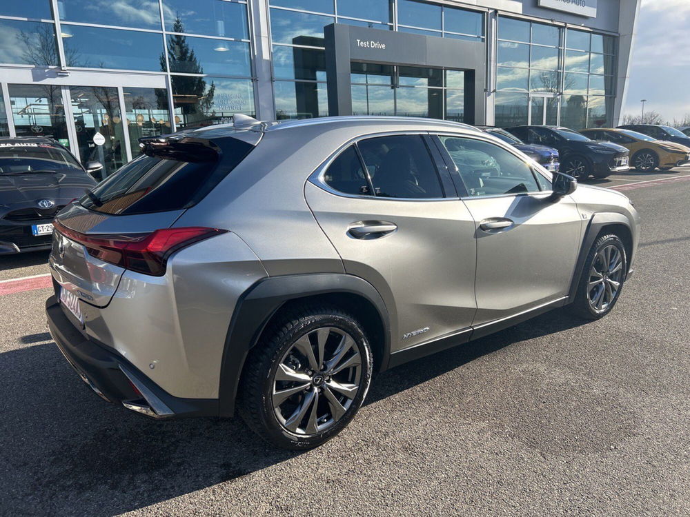 Lexus UX usata a Piacenza (6)