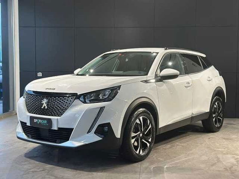 Peugeot 2008 PureTech 100 S&amp;S Allure  del 2021 usata a Venezia