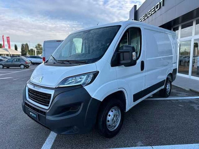 Peugeot Boxer Furgone 330 2.2 BlueHDi 140 S&S PM-TM Furgone  del 2019 usata a Venezia